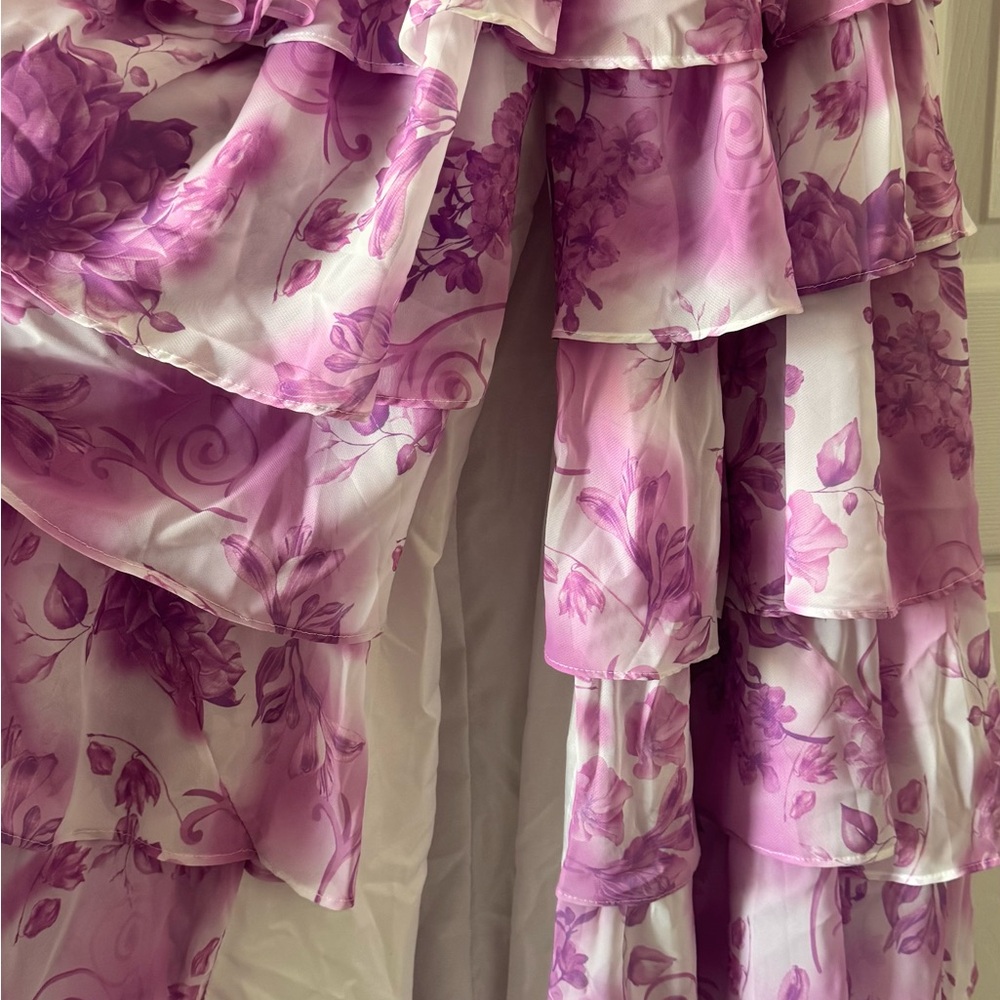Floral Strapless Ruffled Dress - Picture 5 of 8